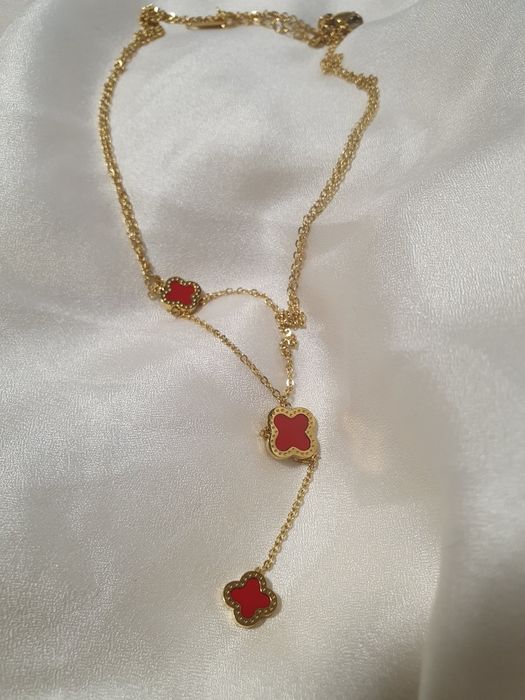 Колие детелинки V C l e e f .