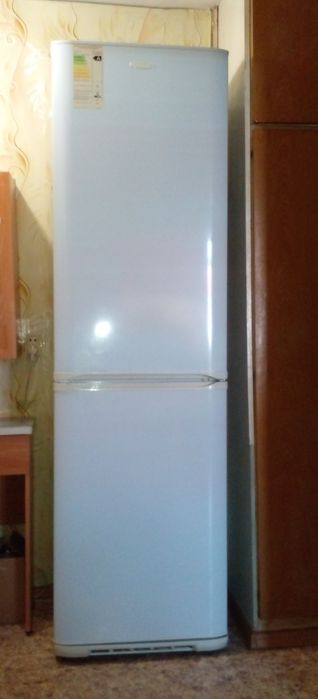 Продам холодильник Бирюса  б/у