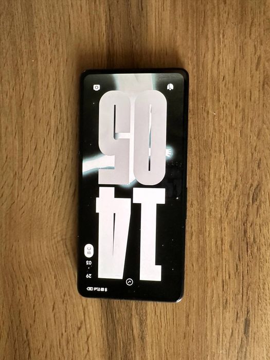 Poco f4 gt  256 gbпродам или обменяю на айфон 11