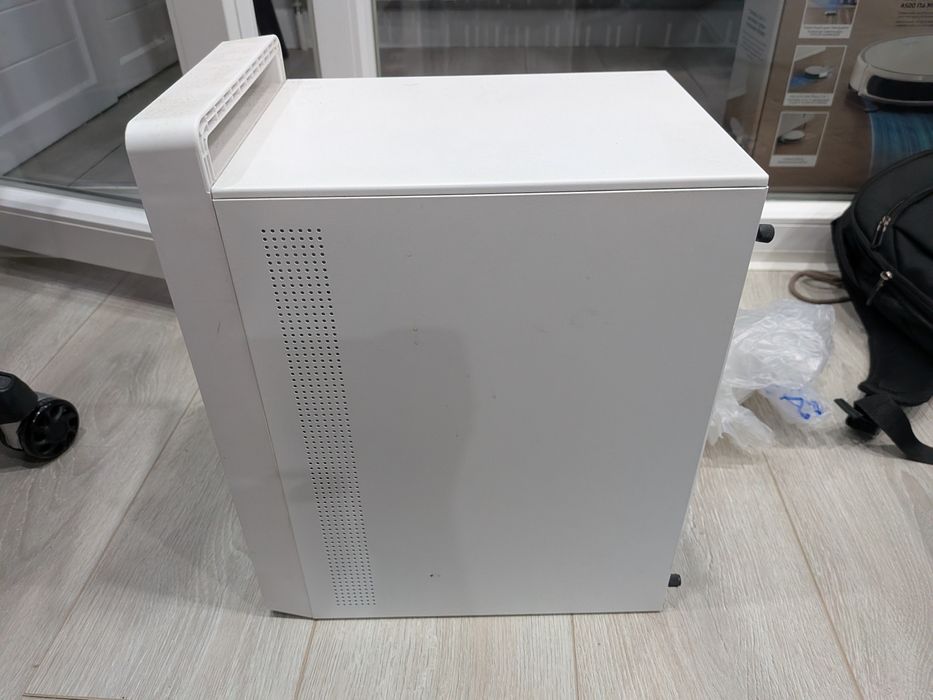 Корпус для ПК Aerocool CS-109, белый
