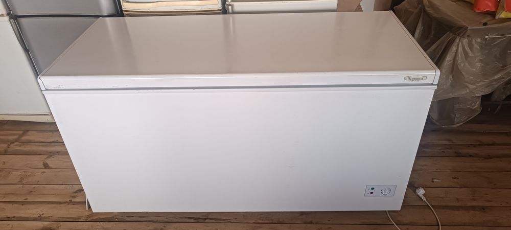 Продам морозильник, ларь.