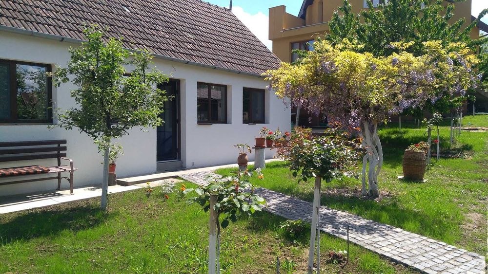 Inchiriez o casa de 65 mp in Oradea intr-o zona  frumoasa