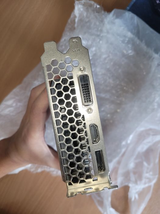 Видеокарта 1050ti на 4гб