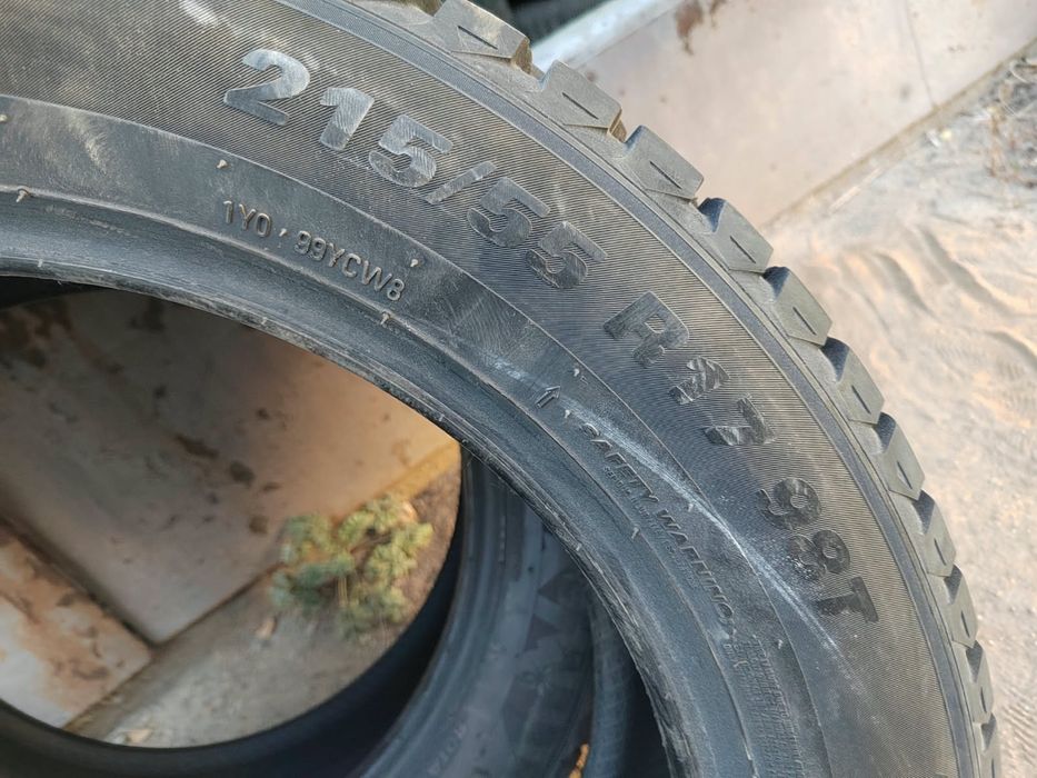 Продам пару зимних шин