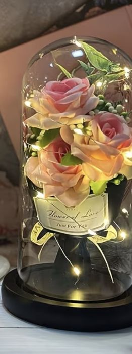 Букет от розови и червени рози