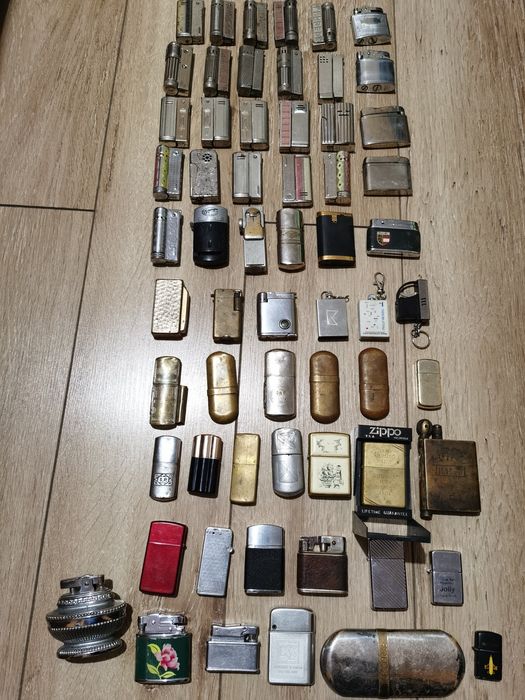 Brichete vechi pe benzină