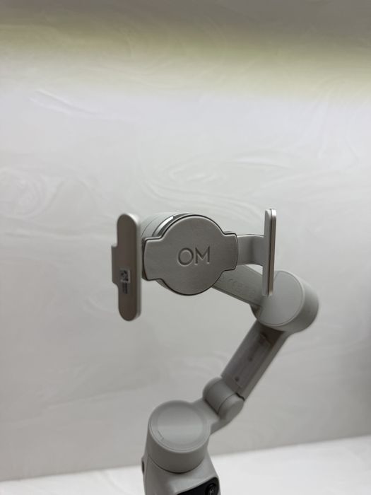 DJI Osmo Mobile 7