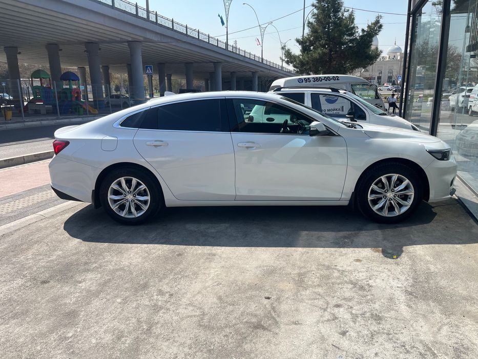 Chevrolet Malibu 2018 — 4