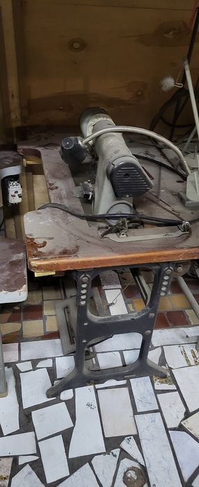 Продам швейные машинки