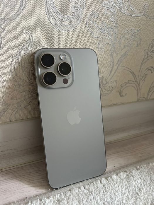 iPhone 15 про макс 256гб