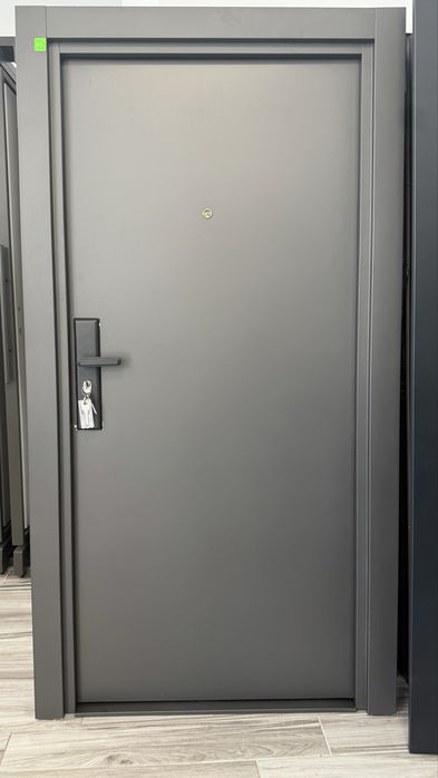 Входна врата за външни условия Gray