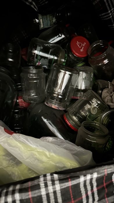 Банки разные 0,5 0,7 2л 3л