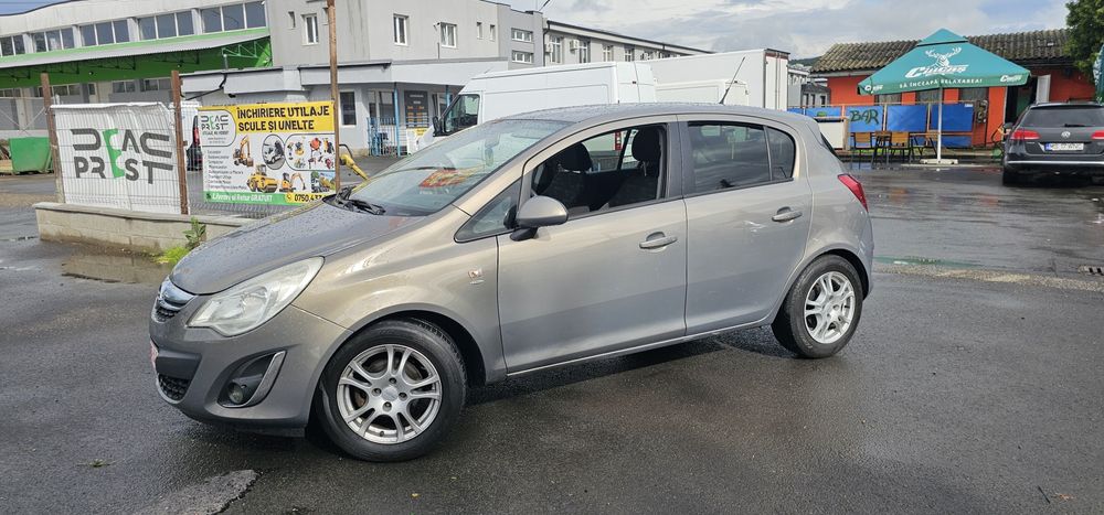 OPEL Corsa 2011