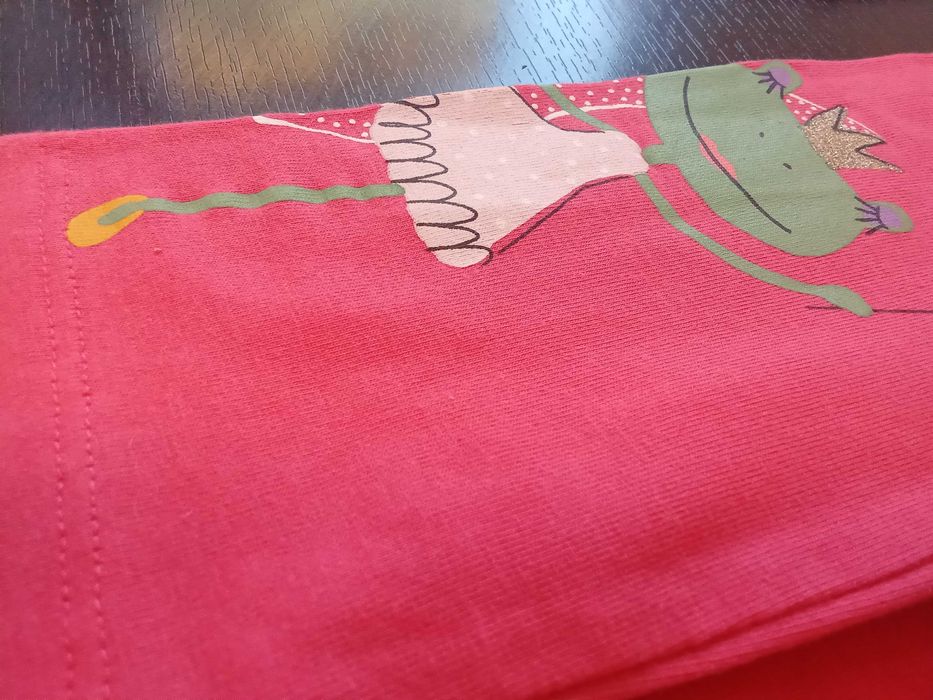 Лот 5 клина за момиче на 7 г. - 128 см. -8 евро.