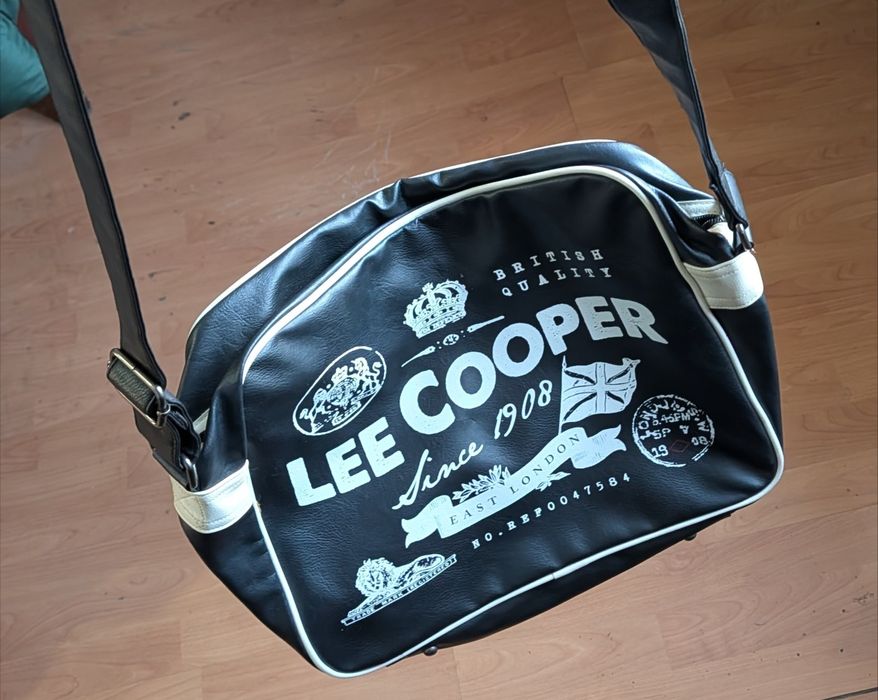 Geantă Piele Lee Cooper