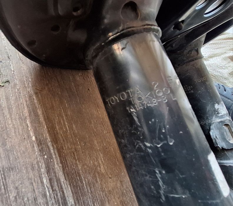 Амортизаторы камри 50 55