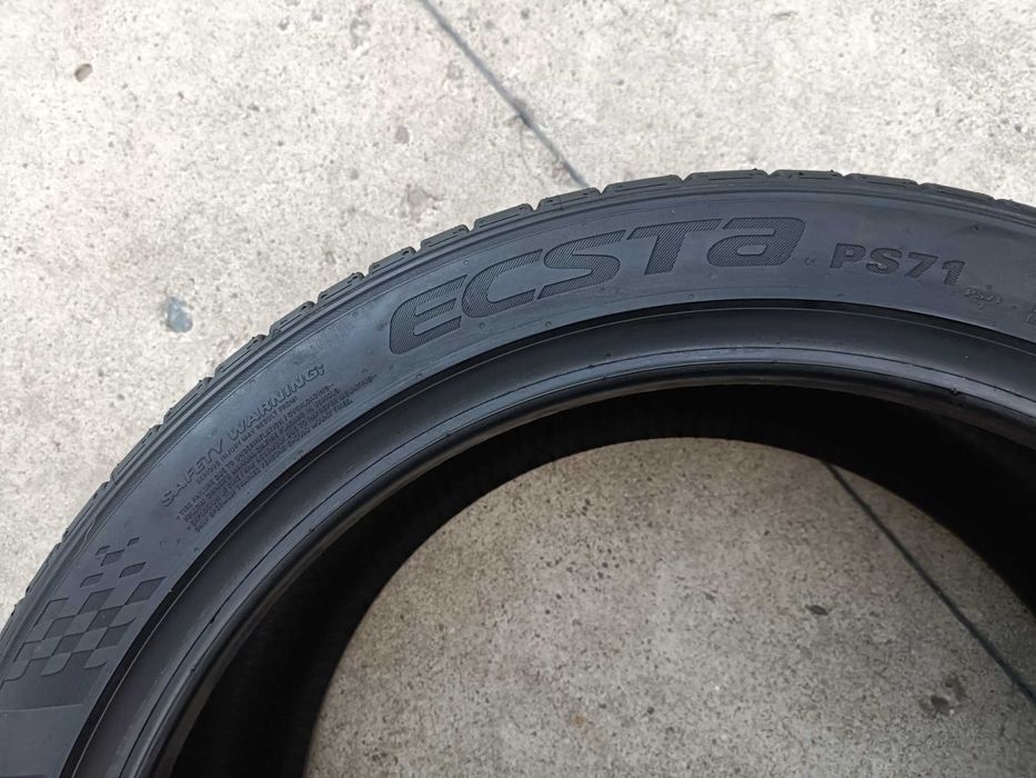 Set 4 anvelope noi de vara 245 40 19 cu 265 35 19 kumho ecsta