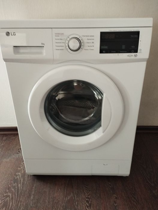 Продам стиральную машину автомат новая