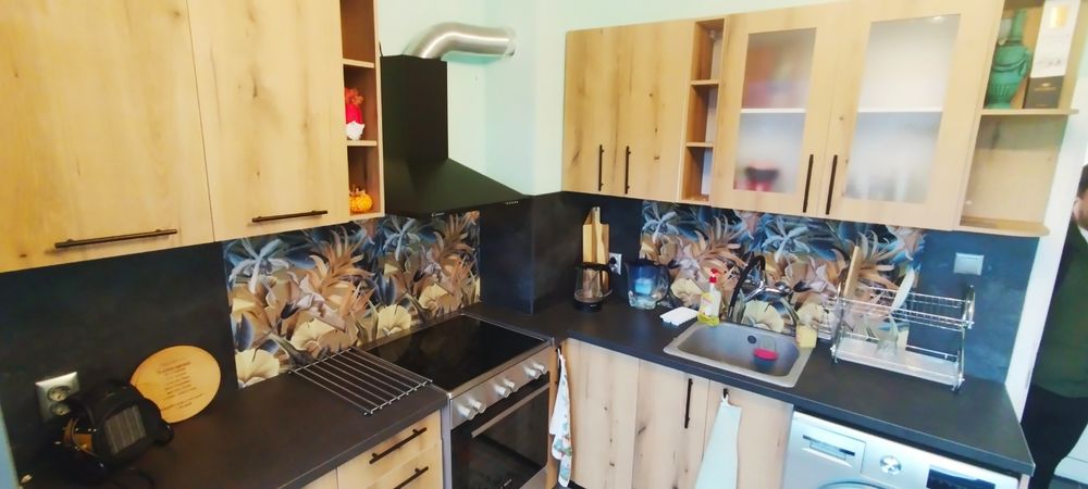 Продава се двустаен апартамент в кв. Могиличе, гр.Перник