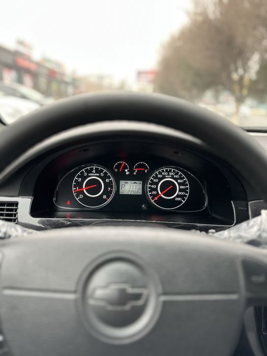 Срочно! Идеал 2023 автомат жентра сотилади!