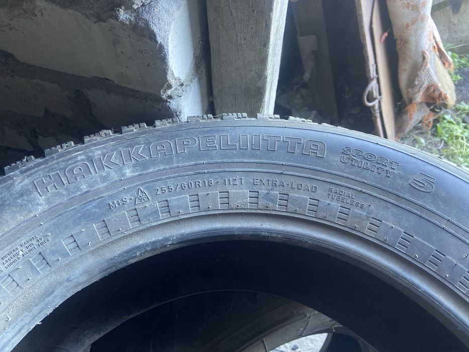 Продам шины нокиан хакапилита 5