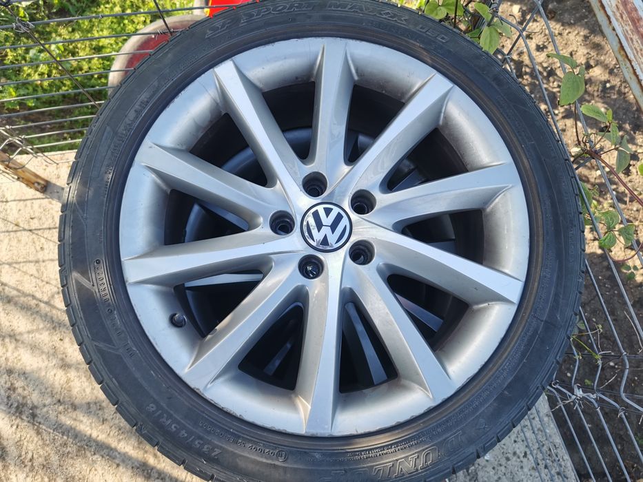 4 jante  18 Vw, cauciucuri DUNLAP 235/45 R18