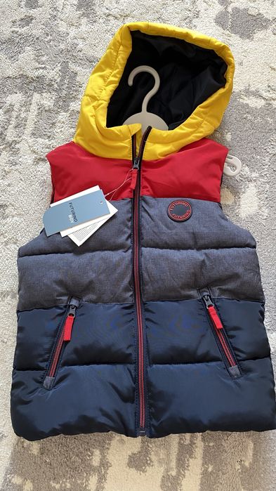 Безрукавки для мальчика