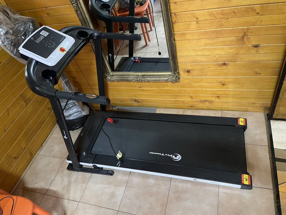 Banda de Alergat Electrica FitTronic D2000 Ca si Noua