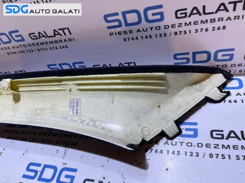 Set Plastic Plastice Capac Capace Stalp Stalpi Prag Praguri Fata Stanga Dreapta Parbriz BMW Seria 3 E90 E91 2004 - 2011 Cod 7058331 7058332