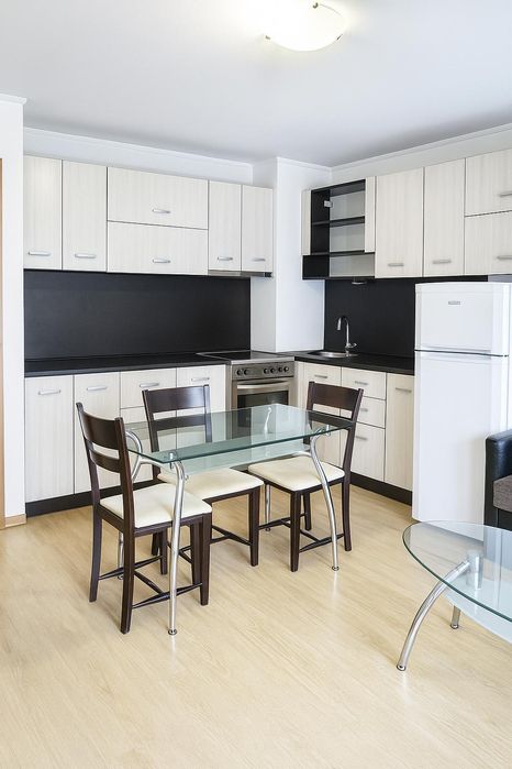 Дава се под наем Двустаен апартамент в Пловдив, Кършияка - 60 кв.м за 409 € - Снимка #1