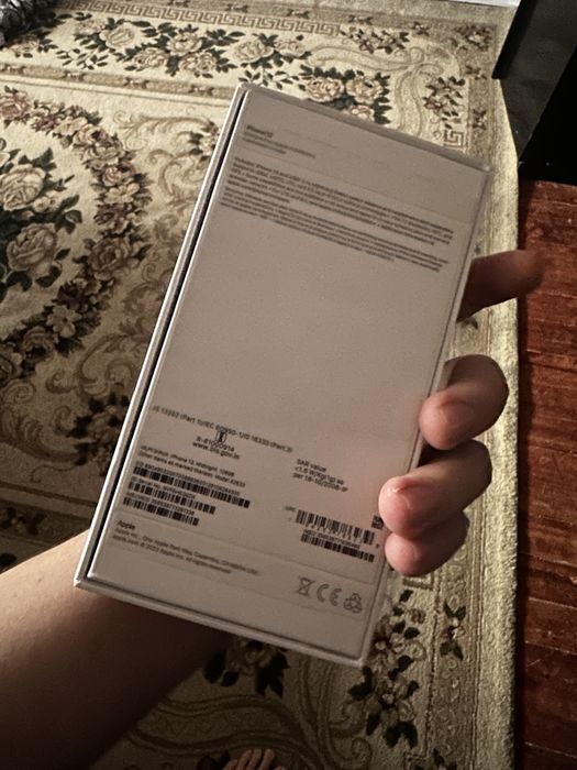 Iphone 13 синий с коробкой, первый владелец