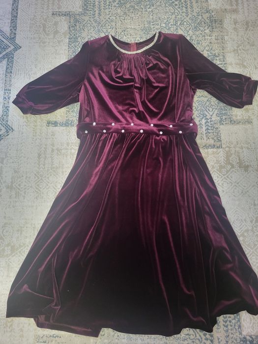 Женские платья,  52, 54, 56