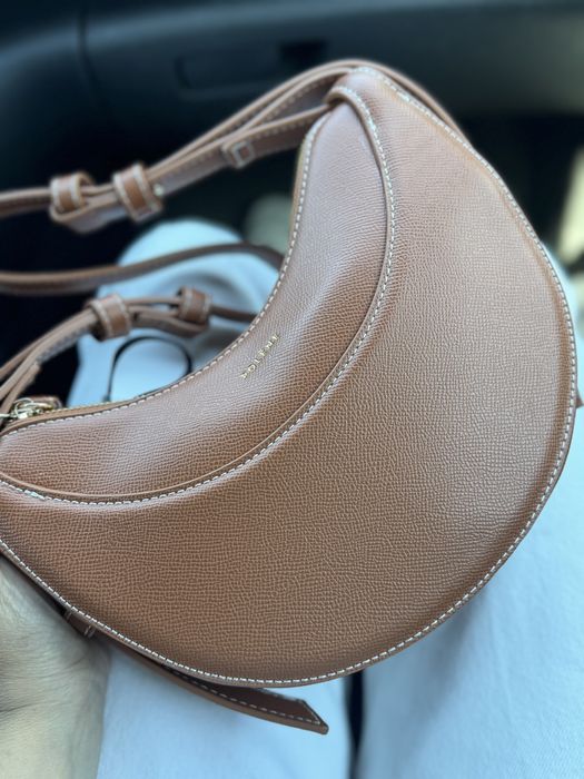 Дамска чанта Polene в кафяво