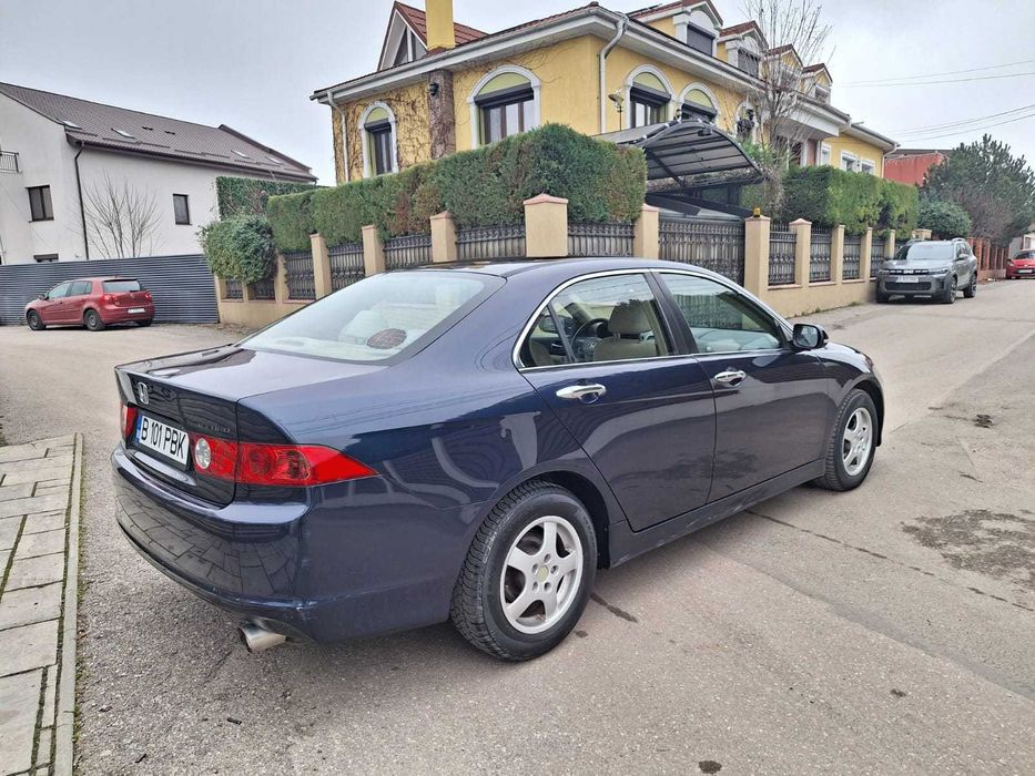 Honda Accrod 2.0 benzina