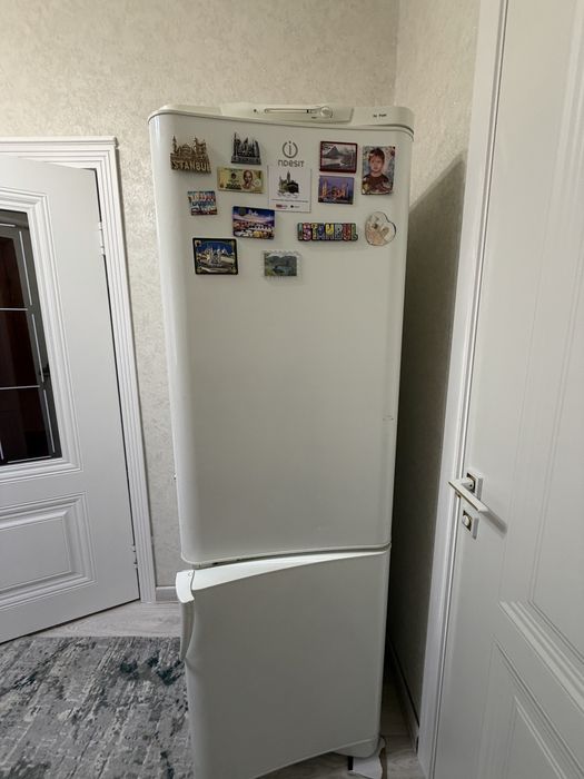 Продается холодильник