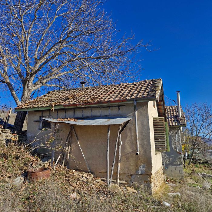 Продава се Къща в Горна Оряховица - 30 кв.м за 510 €/кв.м - Снимка #5