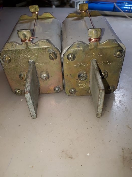 Предохранитель на 220-380в.