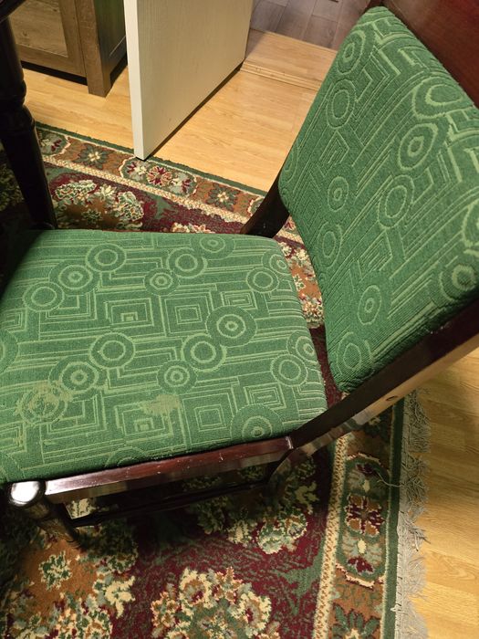 Masa sufragerie/bucatarie cu scaune