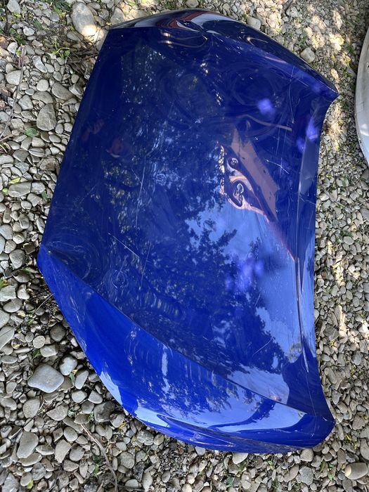 Capotă motor toyota corolla cross.