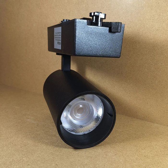 Spoturi Led Profesional 30W 4000k Alb/Negru