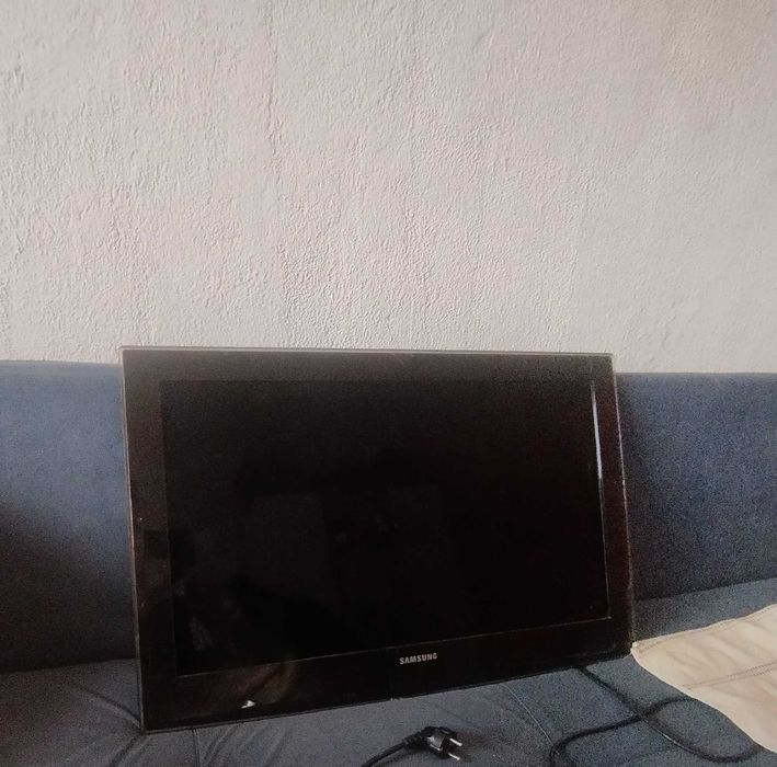 Телевизор Samsung