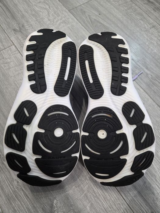 Brooks Glycerin 21