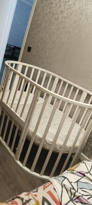 Продам кровать детскую
