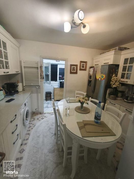 Apartament 2 camere + boxa, etaj intermediar, 56 mp, Siret