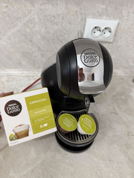Капсульная кофемашина Dolce Gusto