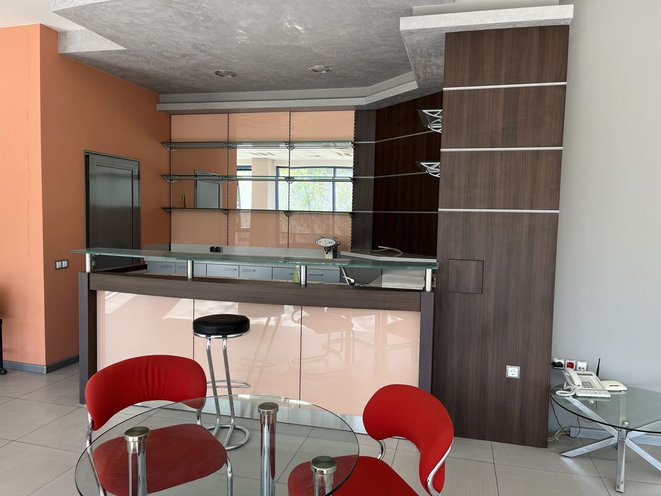 Дава се под наем Офис в София, Хладилника - 324 кв.м за 2400 € - Снимка #4