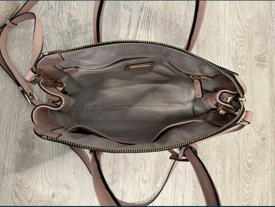 Geanta Coccinelle piele naturala