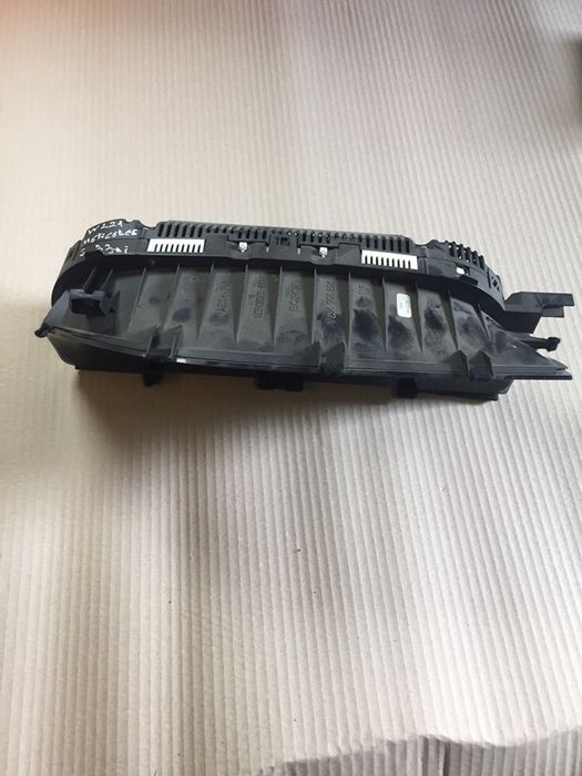 Ceasuri Bord Mercedes S W221 3.2 CDI  volan stanga pret 1499 lei