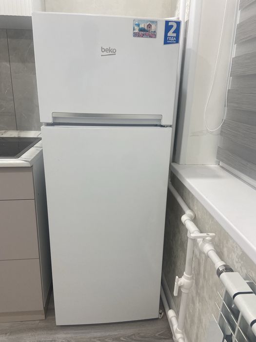 Холодильник Beko с верхней морозилкой