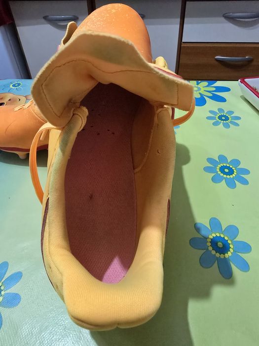 Ghete de fotbal Viralto